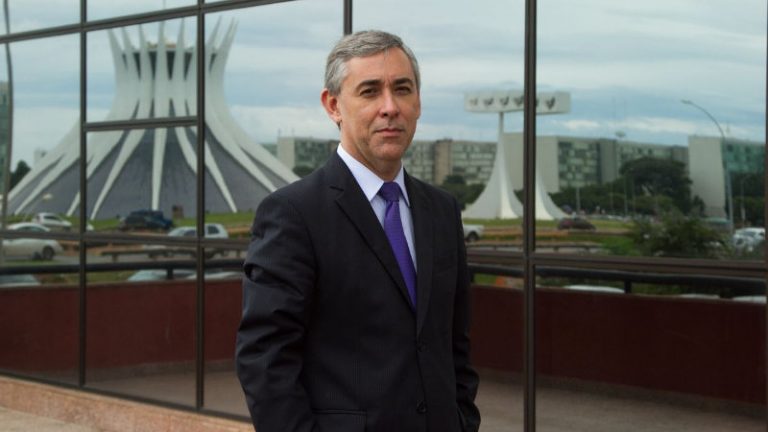 Adacir Reis